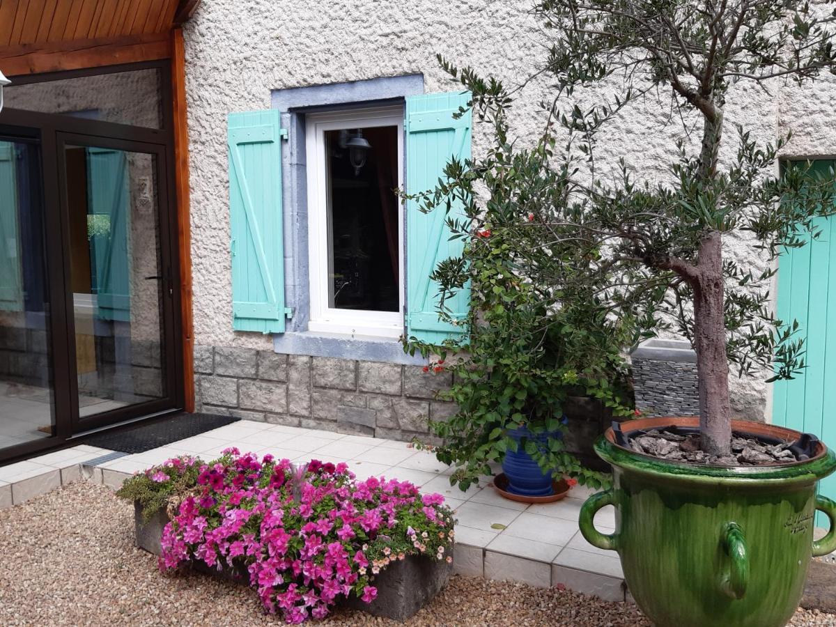 La Ferme De Capucine Bed & Breakfast Culhat Bagian luar foto
